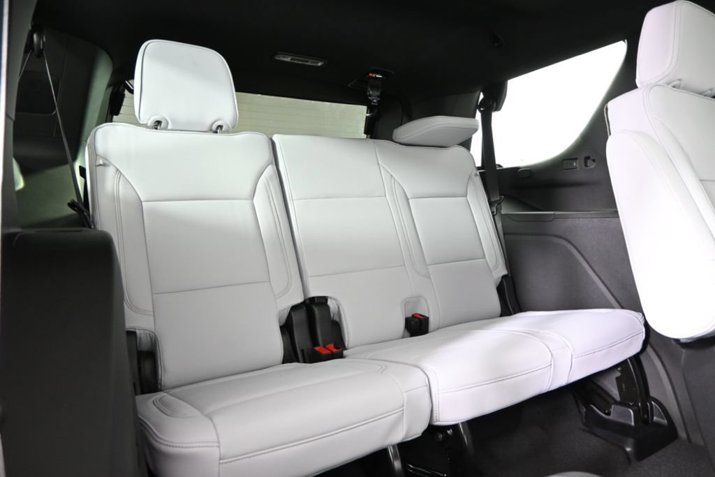 New 2026 Chevrolet Tahoe Premier AWD/4WD image 17