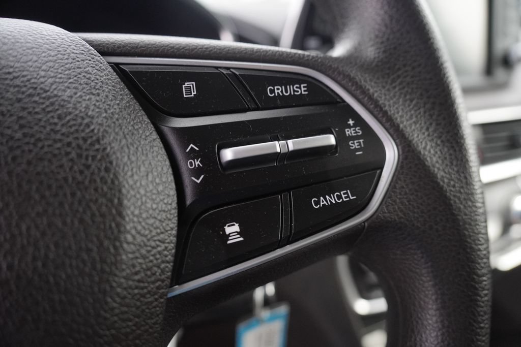 Used 2020 Hyundai Santa Fe SE FWD image 21