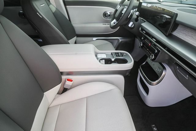 New 2026 Hyundai Ioniq 9 Limited image 19
