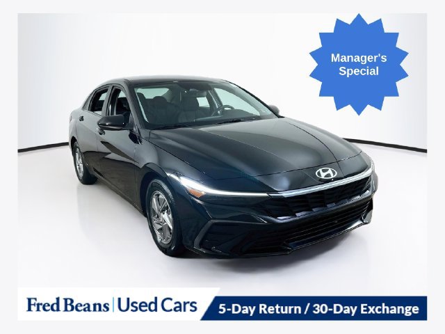 Certified 2024 Hyundai Elantra SE FWD image 1