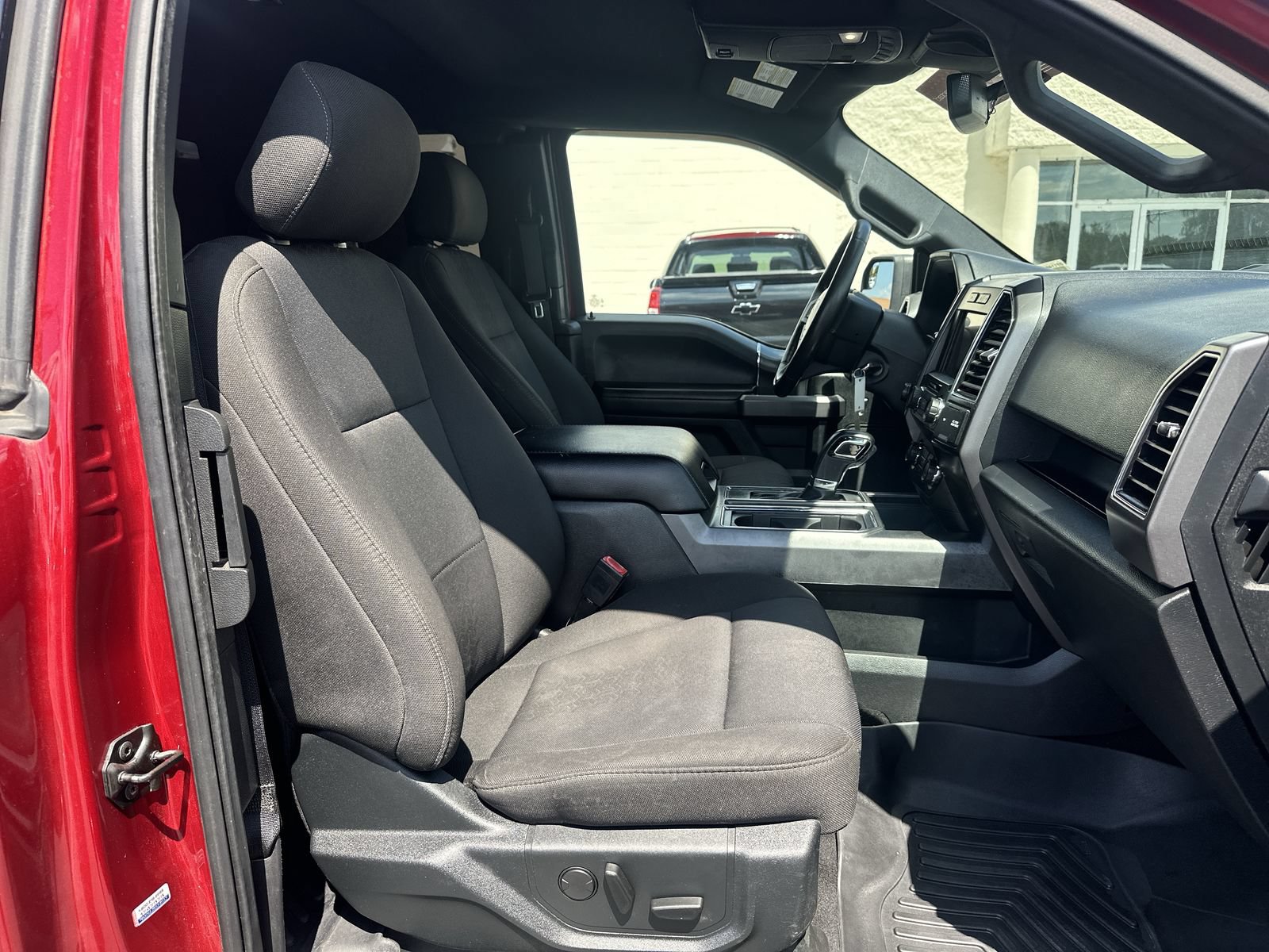 Used 2019 Ford F150 XLT w/ Equipment Group 302A Luxury RWD image 22