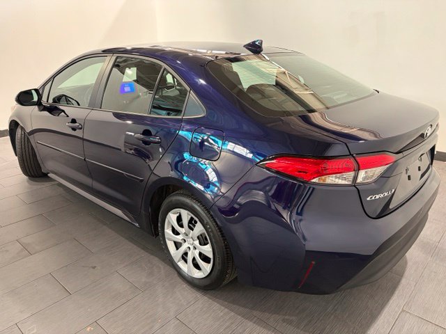 Used 2026 Toyota Corolla LE FWD image 3