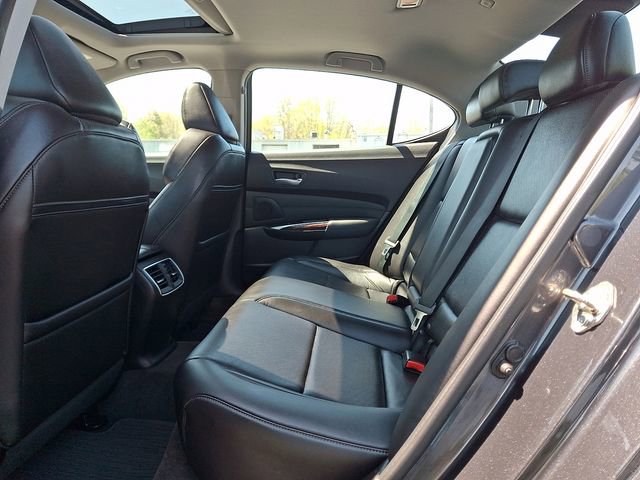 Used 2015 Acura TLX V6 SH-AWD w/ Technology Pkg image 11