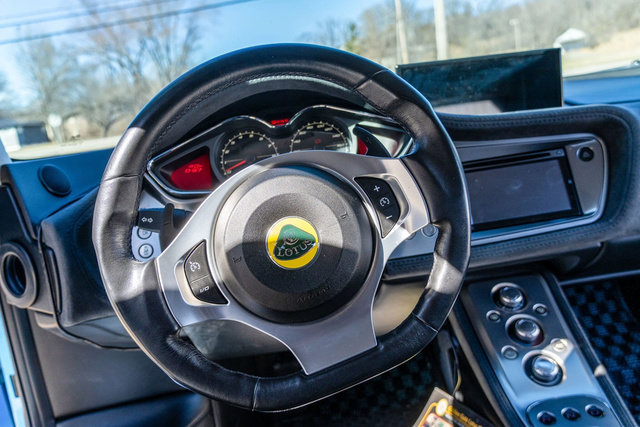 Used 2014 Lotus Evora 2+2 RWD image 17