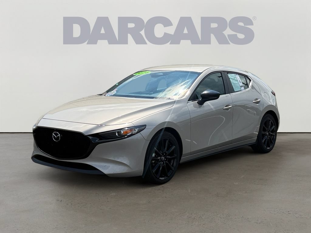Used 2024 MAZDA MAZDA3 s FWD image 3