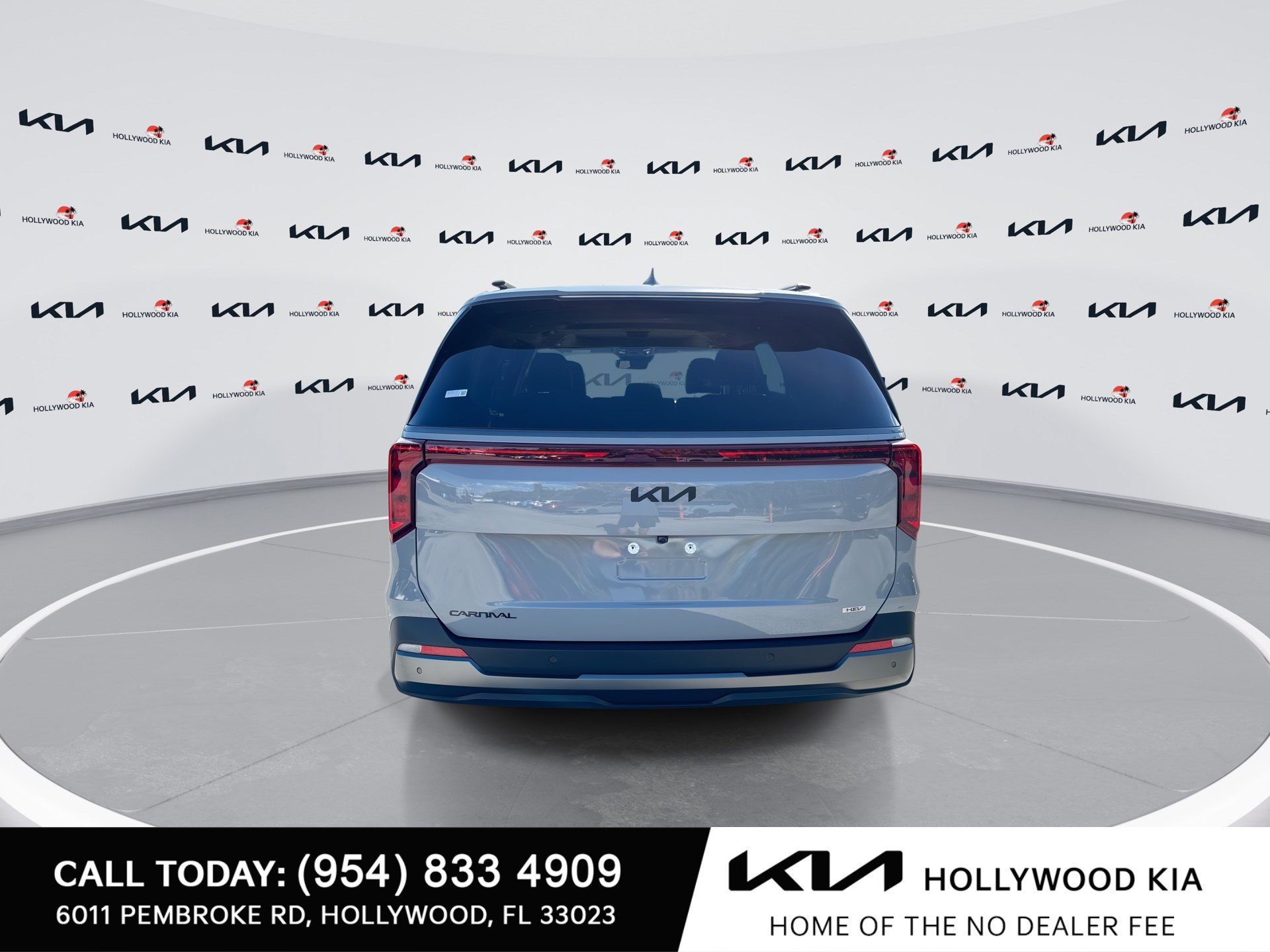 Used 2026 Kia Carnival SX FWD image 7