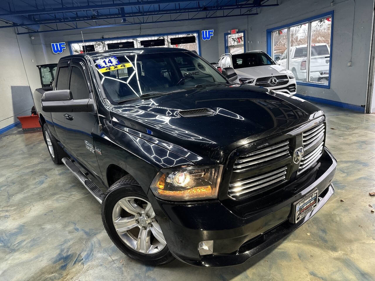 Used 2014 RAM 1500 Sport w/ Sport Premium Group image 4
