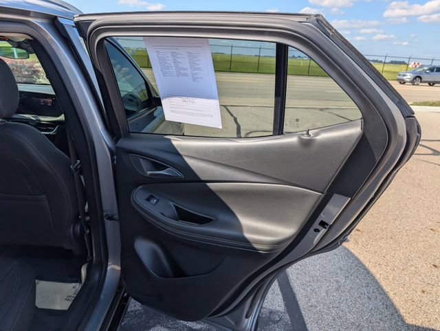Used 2024 Buick Encore GX Sport Touring FWD image 6