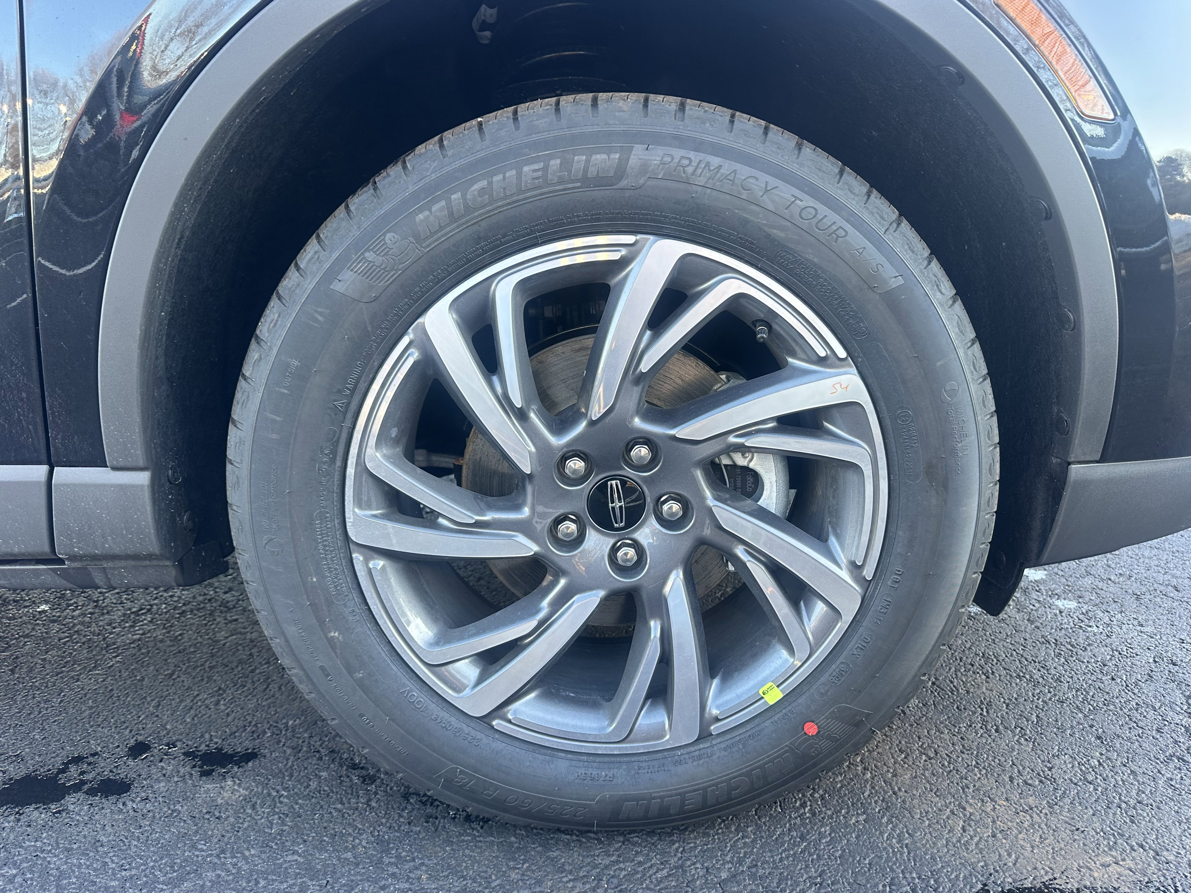 New 2026 Lincoln Corsair Premiere image 8