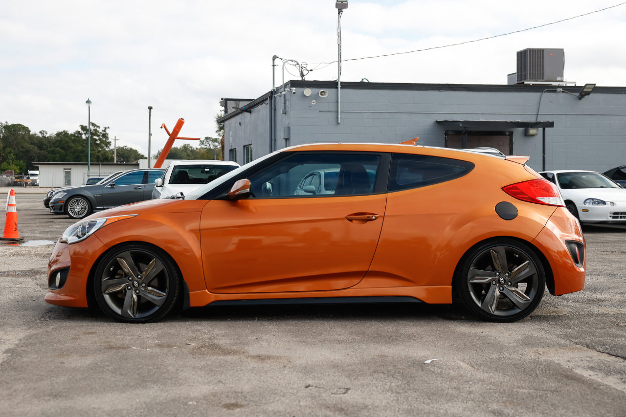 Used 2015 Hyundai Veloster Turbo image 5