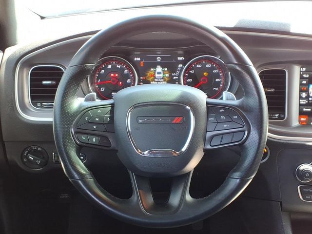 Used 2020 Dodge Charger SXT AWD/4WD image 19