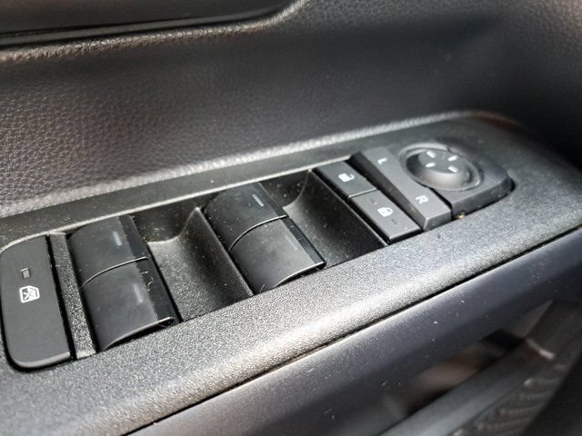 Used 2025 Toyota 4Runner SR5 AWD/4WD image 27