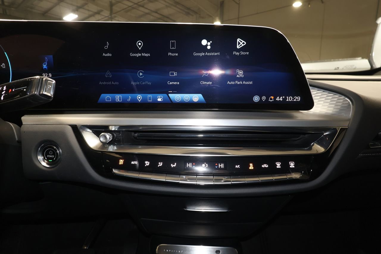 Certified 2024 Cadillac Lyriq Luxury w/ LPO, Floor Liner Package image 17