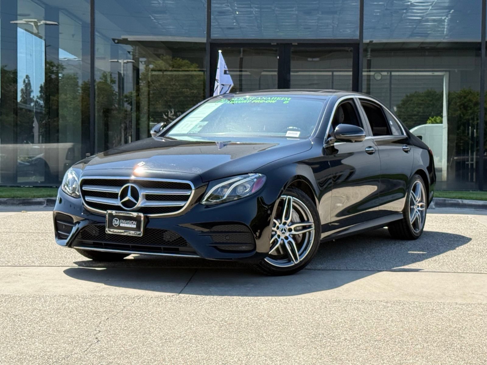 Used 2019 Mercedes-Benz E 300 image 2