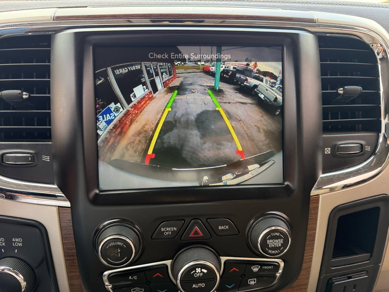 Used 2015 RAM 3500 Laramie w/ Convenience Group image 10