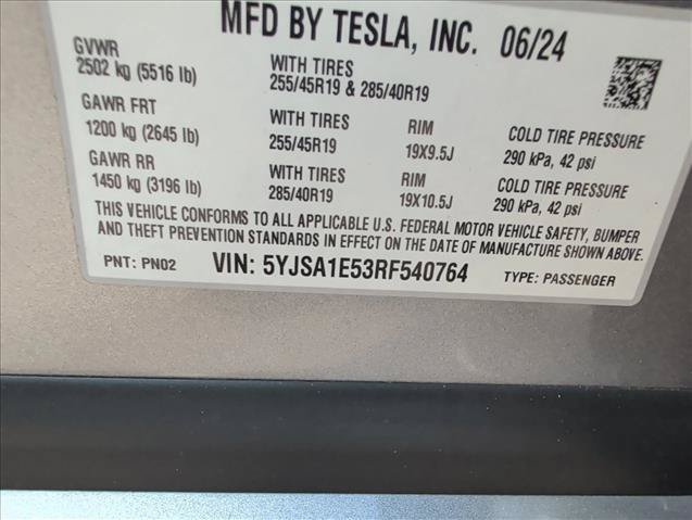 Used 2024 Tesla Model S AWD/4WD image 30