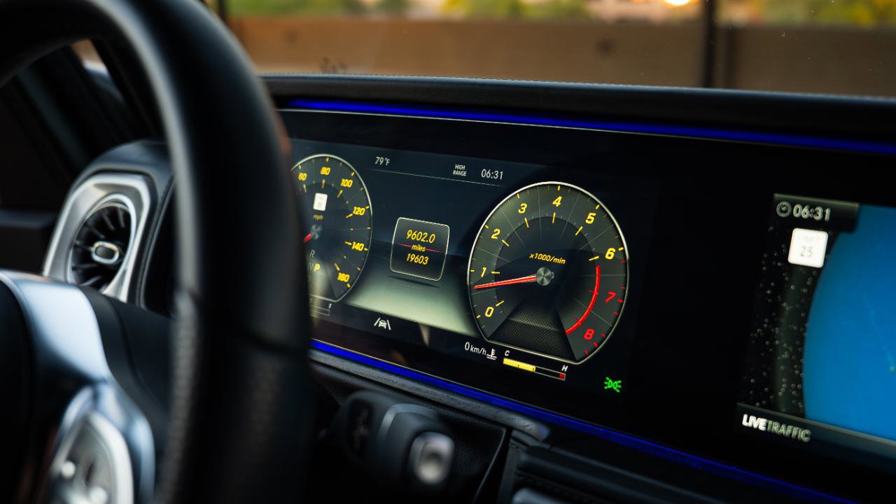 Used 2024 Mercedes-Benz G 550 image 27