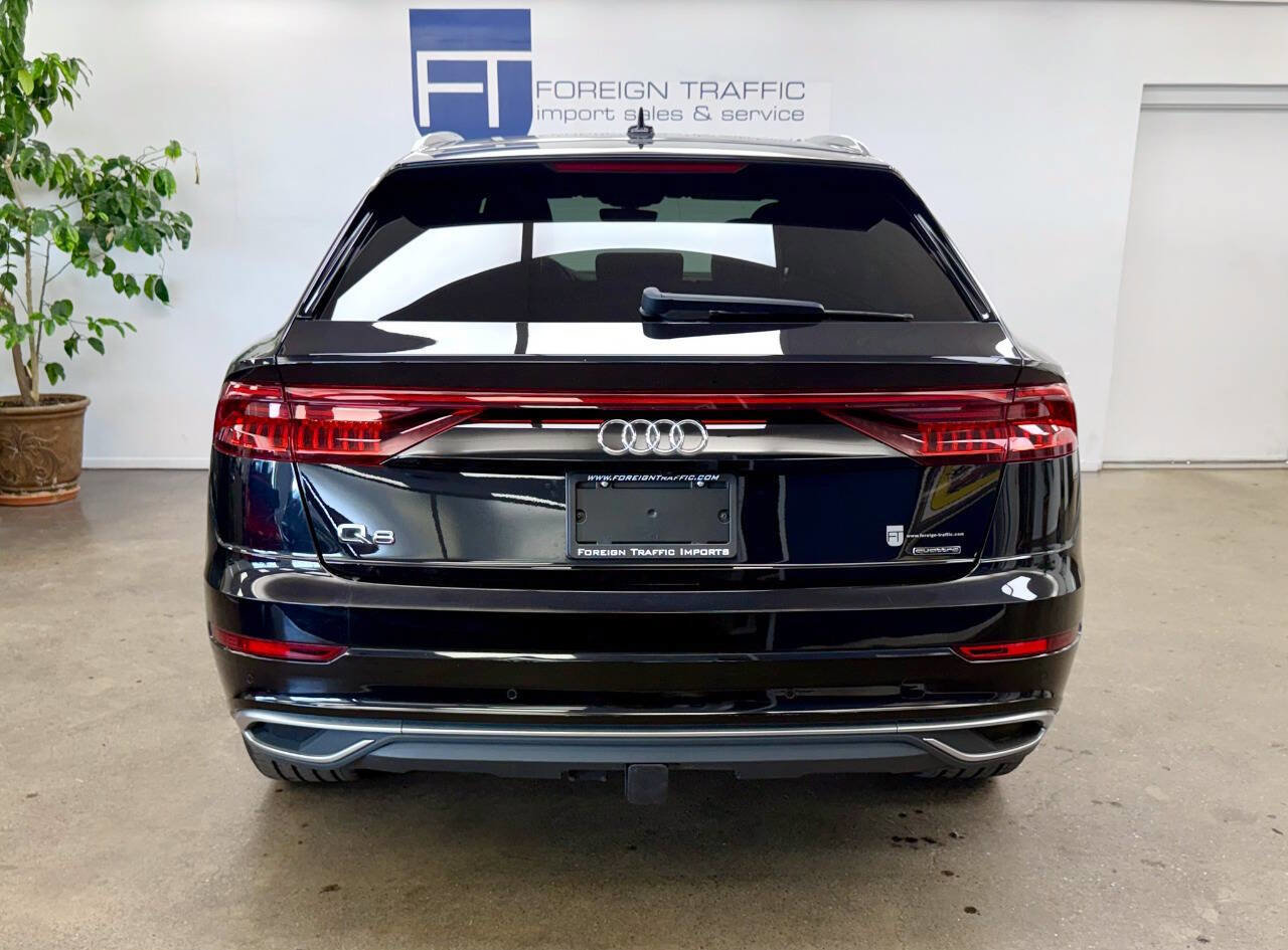 Used 2019 Audi Q8 Premium Plus w/ Premium Plus image 4