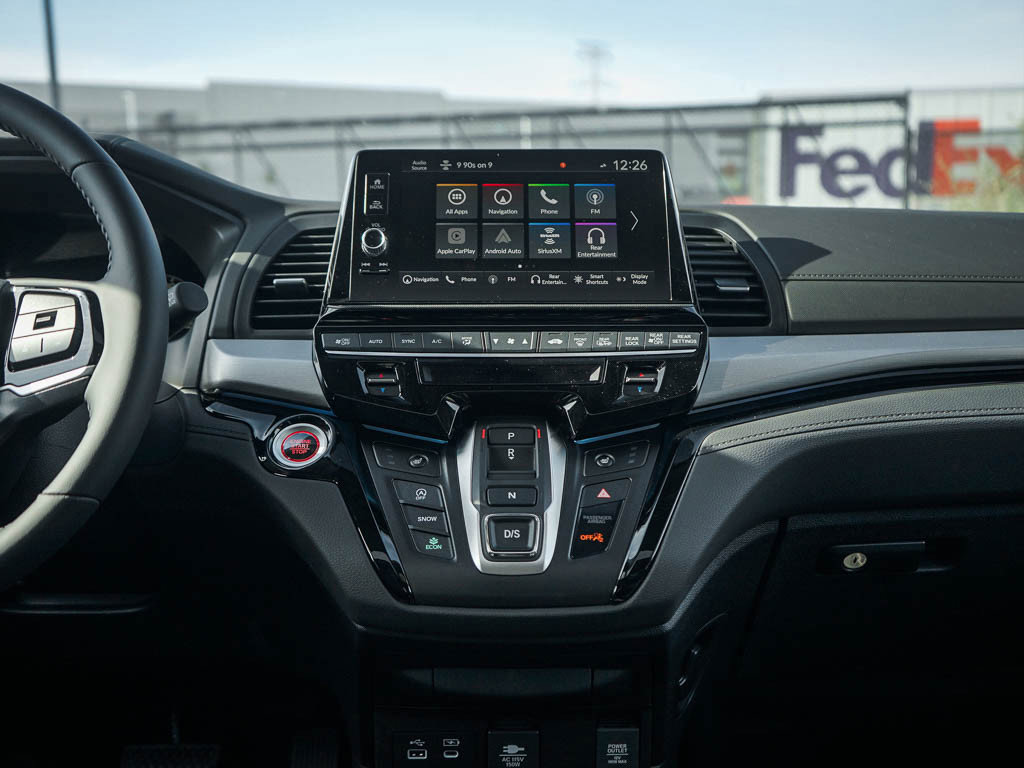 New 2026 Honda Odyssey Touring image 18
