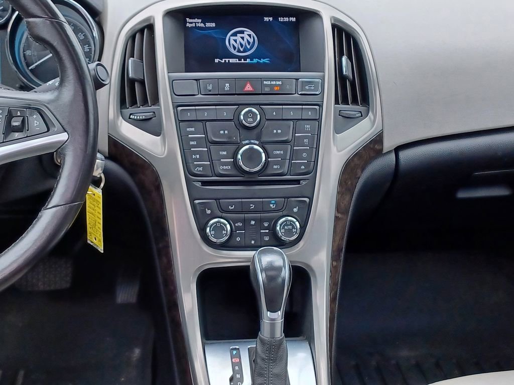 Used 2015 Buick Verano Convenience image 26
