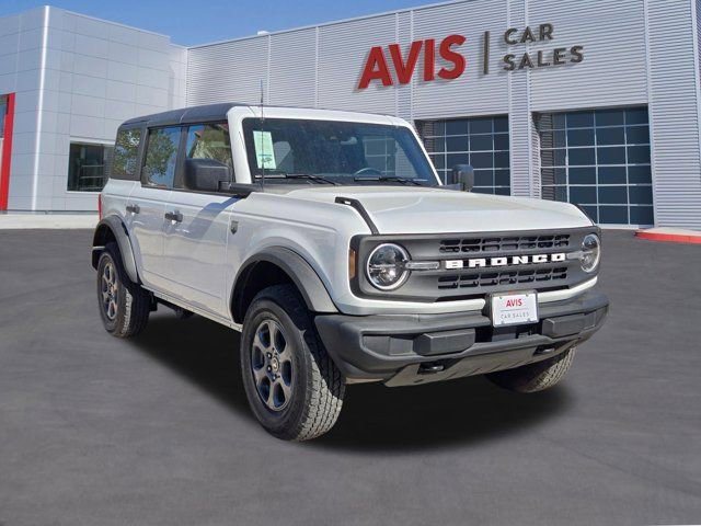Used 2025 Ford Bronco Big Bend image 3