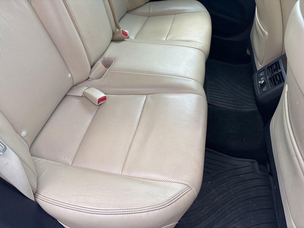 Used 2013 Toyota Avalon Limited FWD image 36