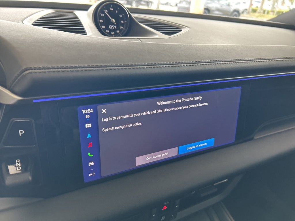 Used 2025 Porsche Macan Electric image 7