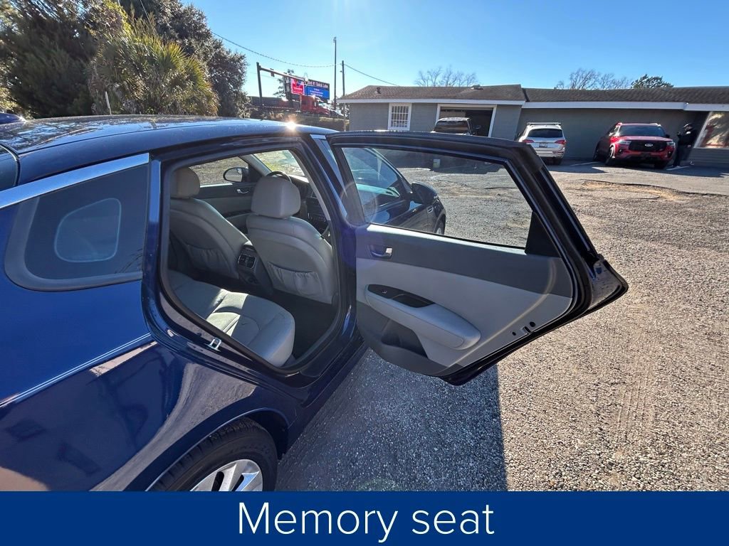 Used 2016 Kia Optima EX image 20