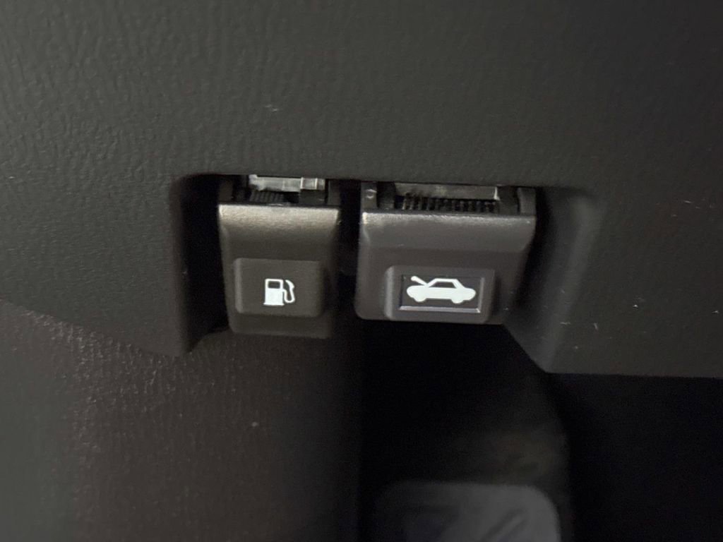 Certified 2023 MAZDA CX-9 Touring Plus image 49