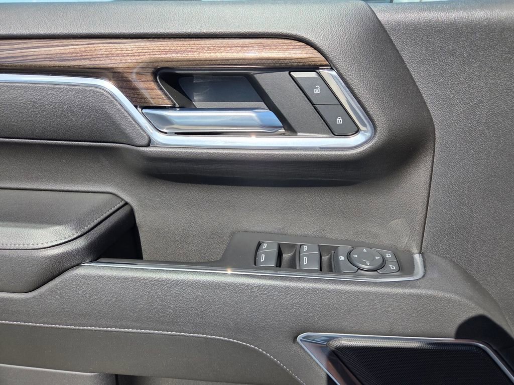 Certified 2023 Chevrolet Silverado 1500 LT AWD/4WD image 23