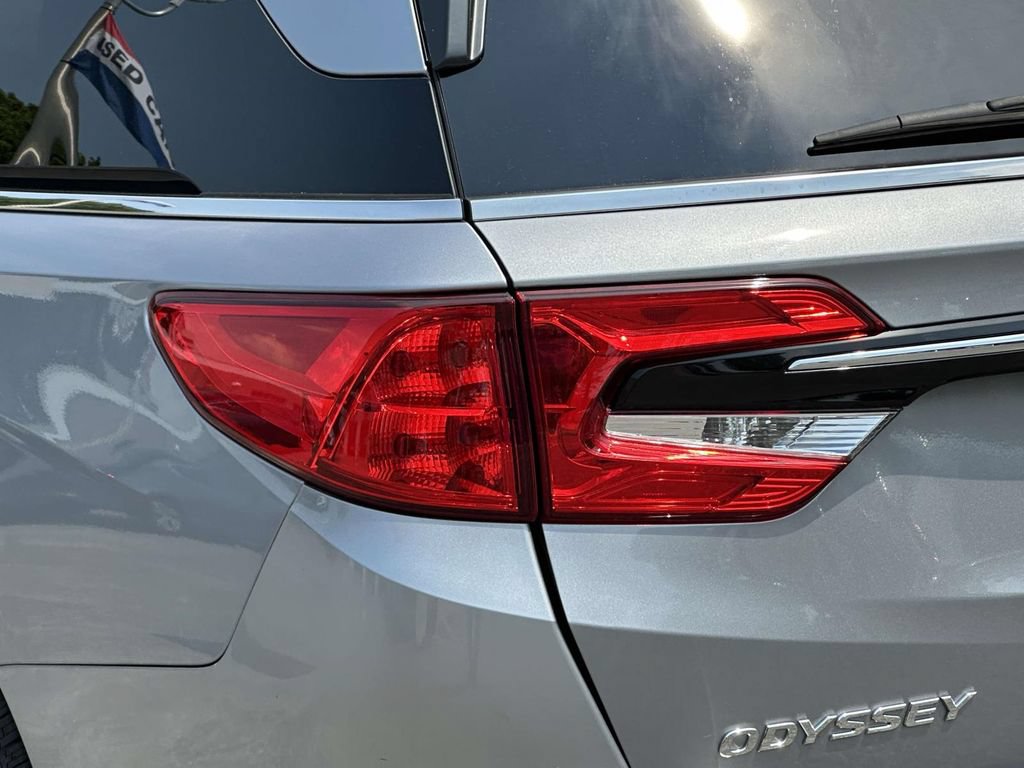 Certified 2023 Honda Odyssey Touring image 8
