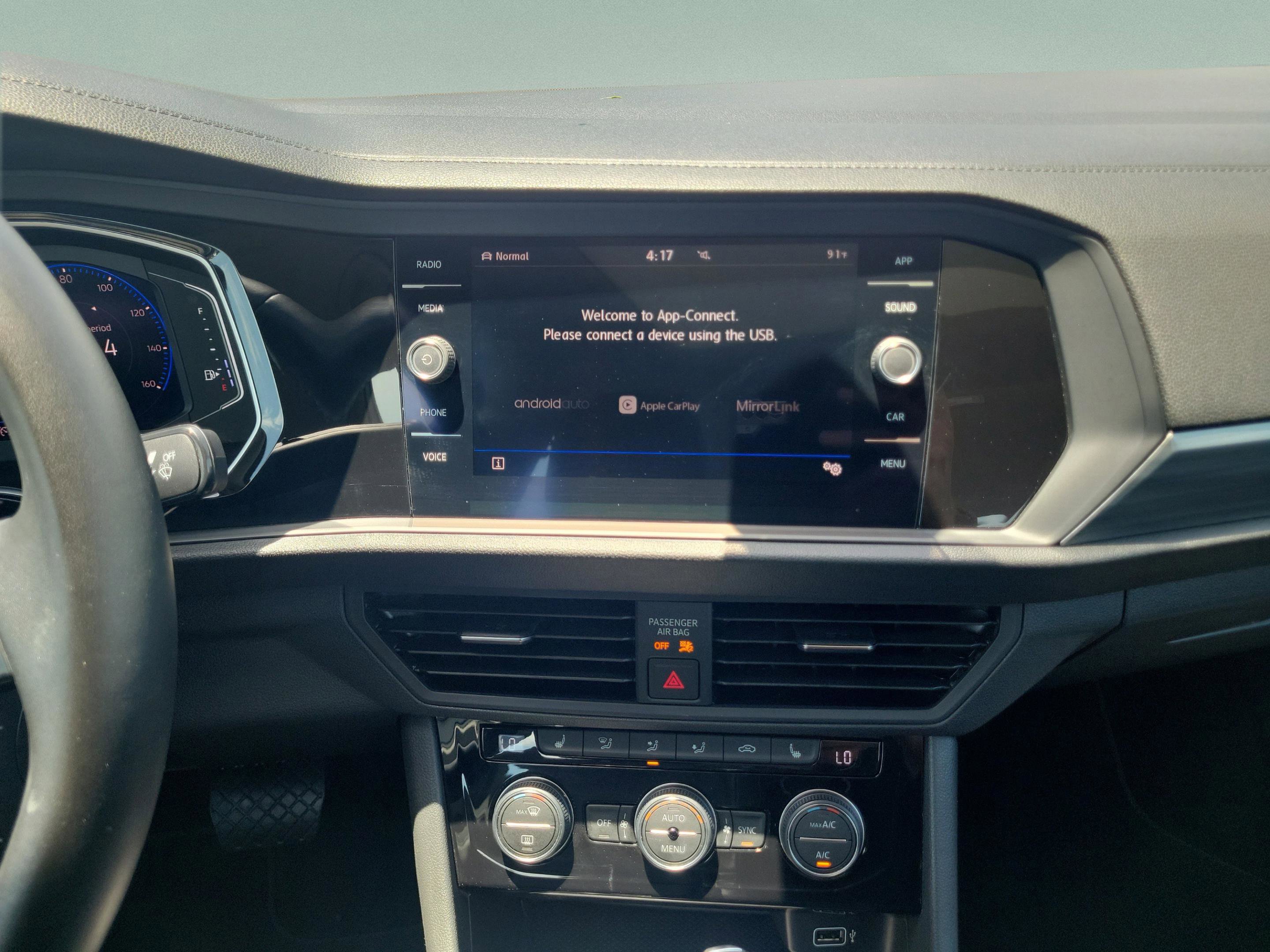 Used 2019 Volkswagen Jetta SEL FWD image 14