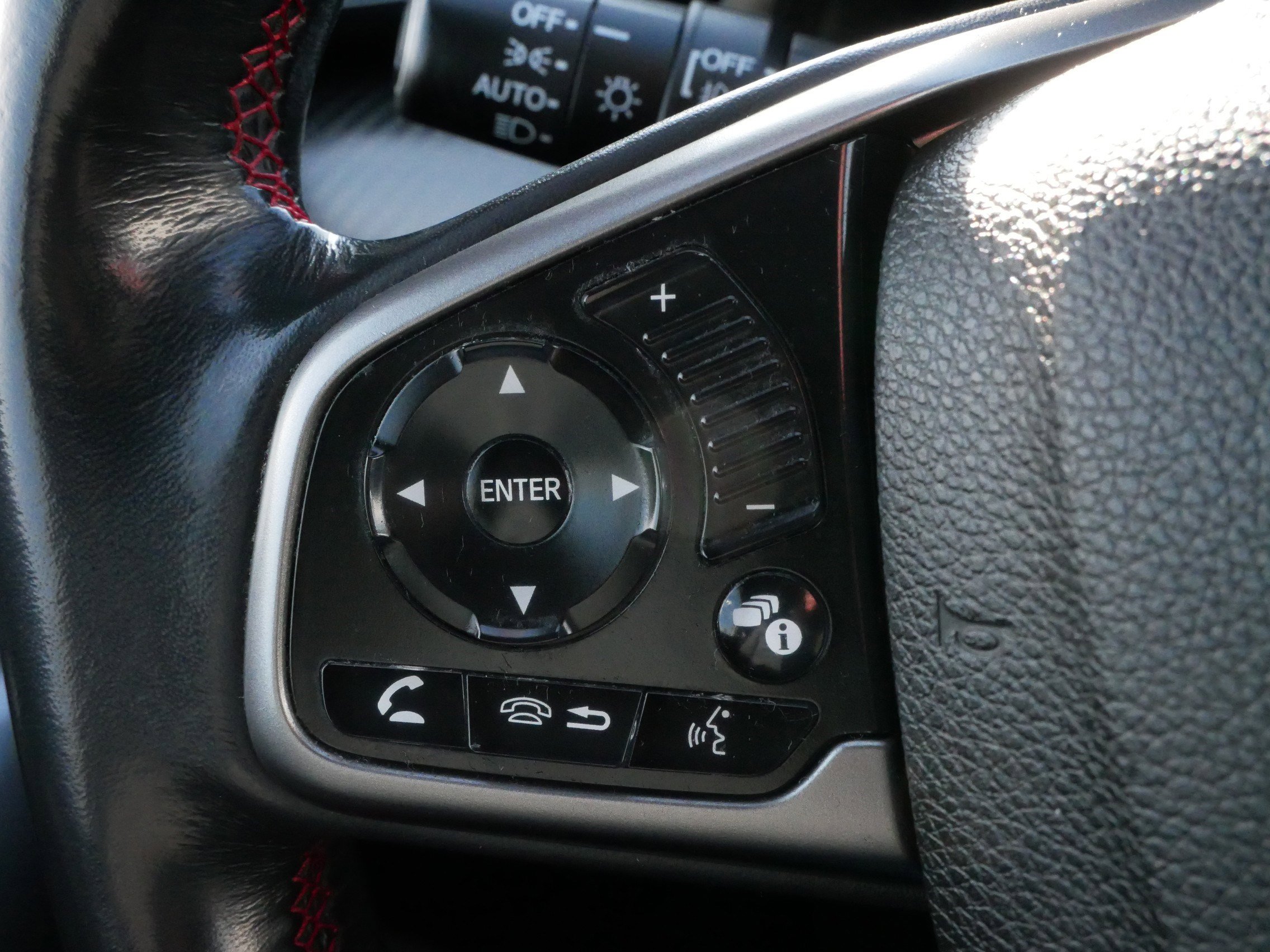 Certified 2018 Honda Civic Si image 26