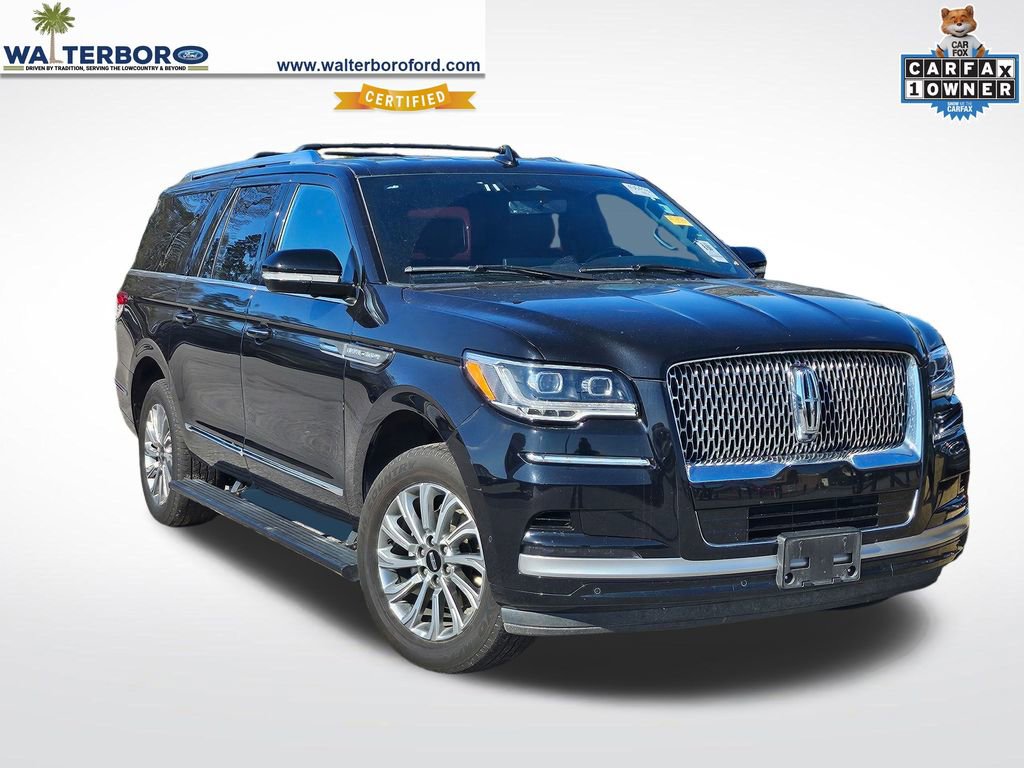 Used 2024 Lincoln Navigator L Premiere image 1