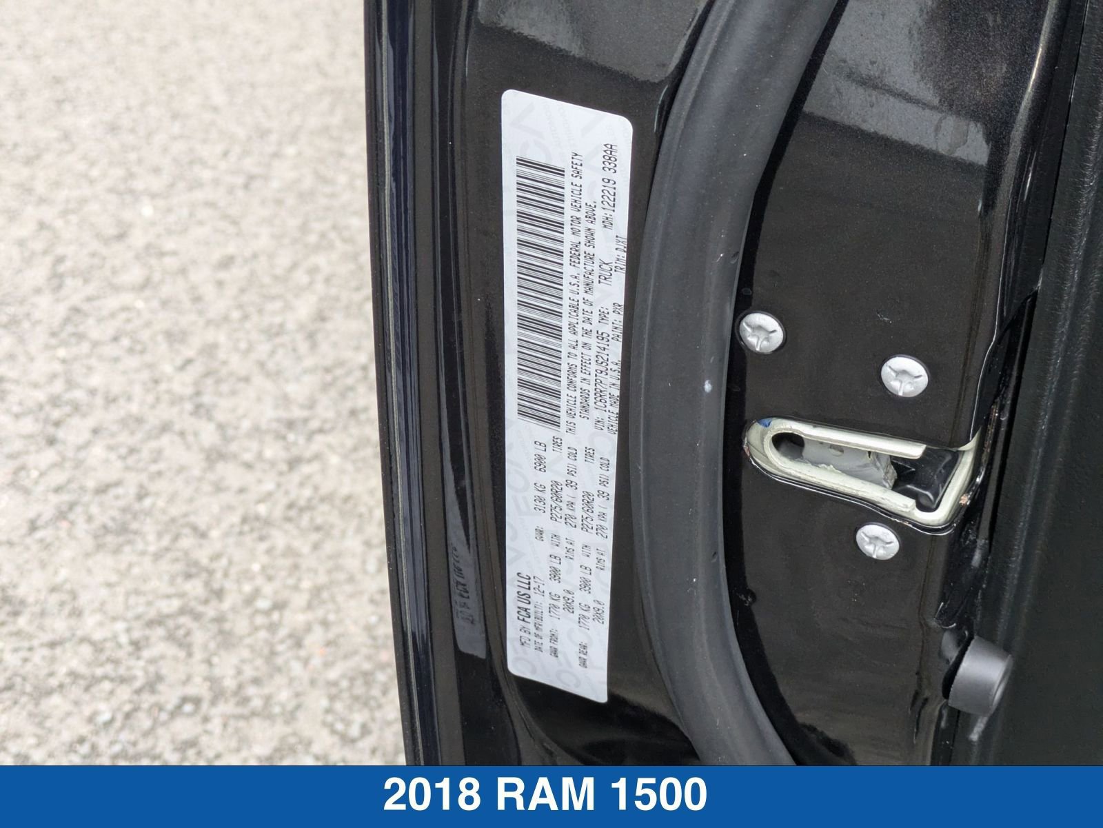 Used 2018 RAM 1500 Laramie Longhorn image 37