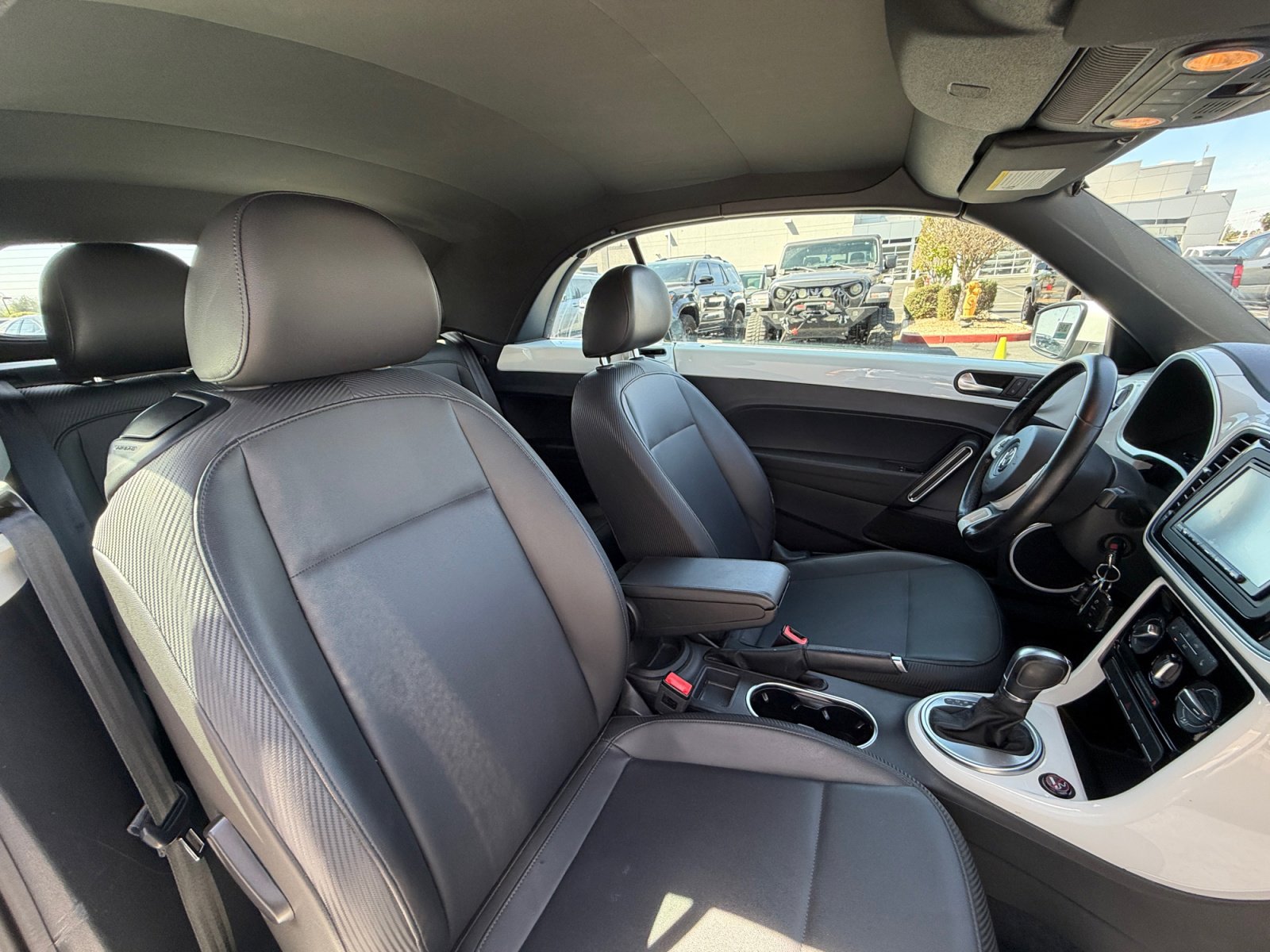 Used 2017 Volkswagen Beetle 1.8T S image 17