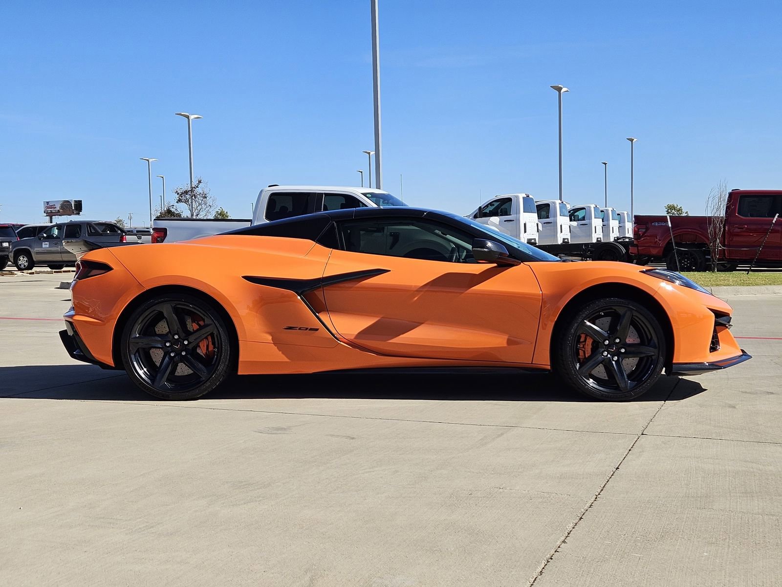 Certified 2023 Chevrolet Corvette Z06 w/ Battery Protection Package image 8