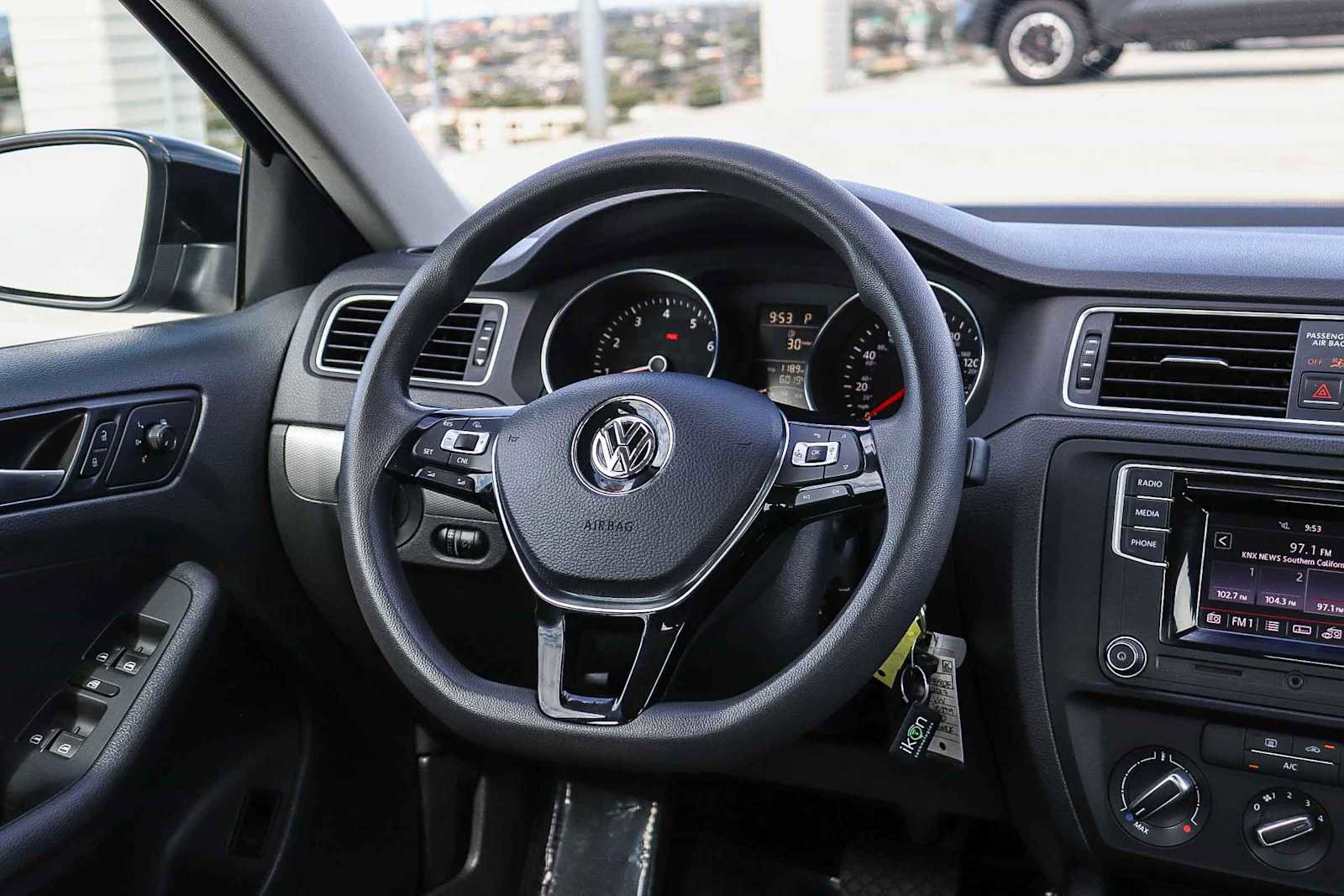 Used 2017 Volkswagen Jetta S FWD image 22