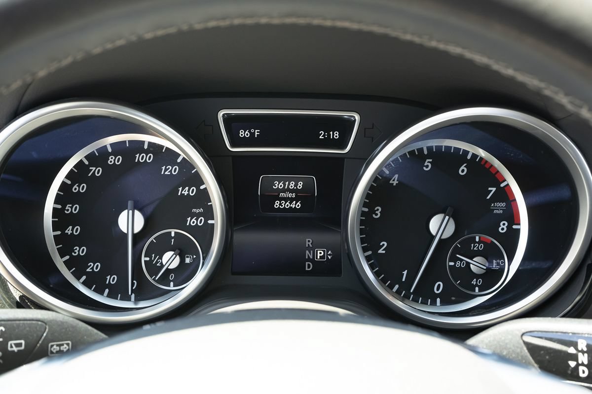 Used 2015 Mercedes-Benz GL 550 4MATIC image 23
