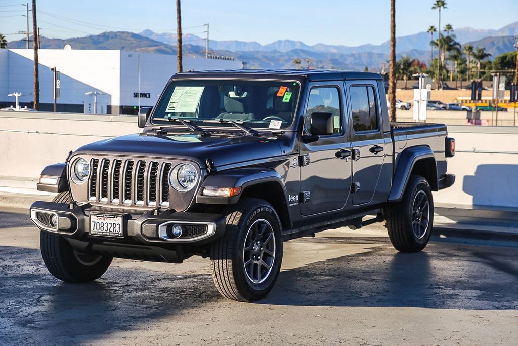 Certified 2023 Jeep Gladiator Overland image 4