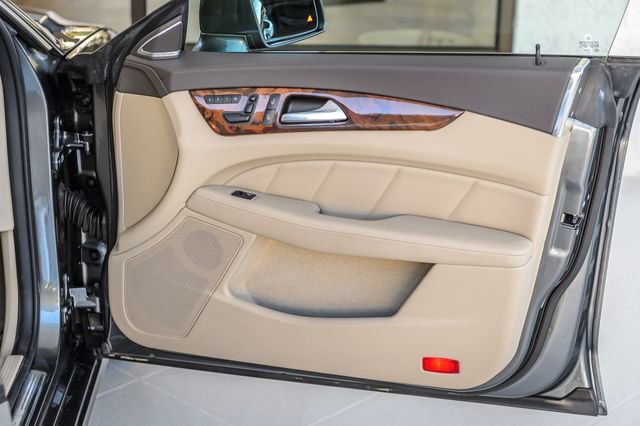 Used 2014 Mercedes-Benz CLS 550 4MATIC image 54