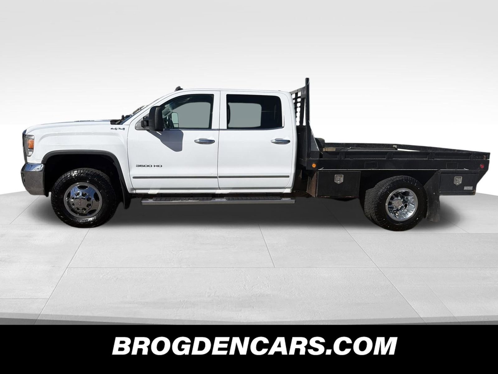 Used 2015 GMC Sierra 3500 SLT w/ Duramax Plus Package image 5