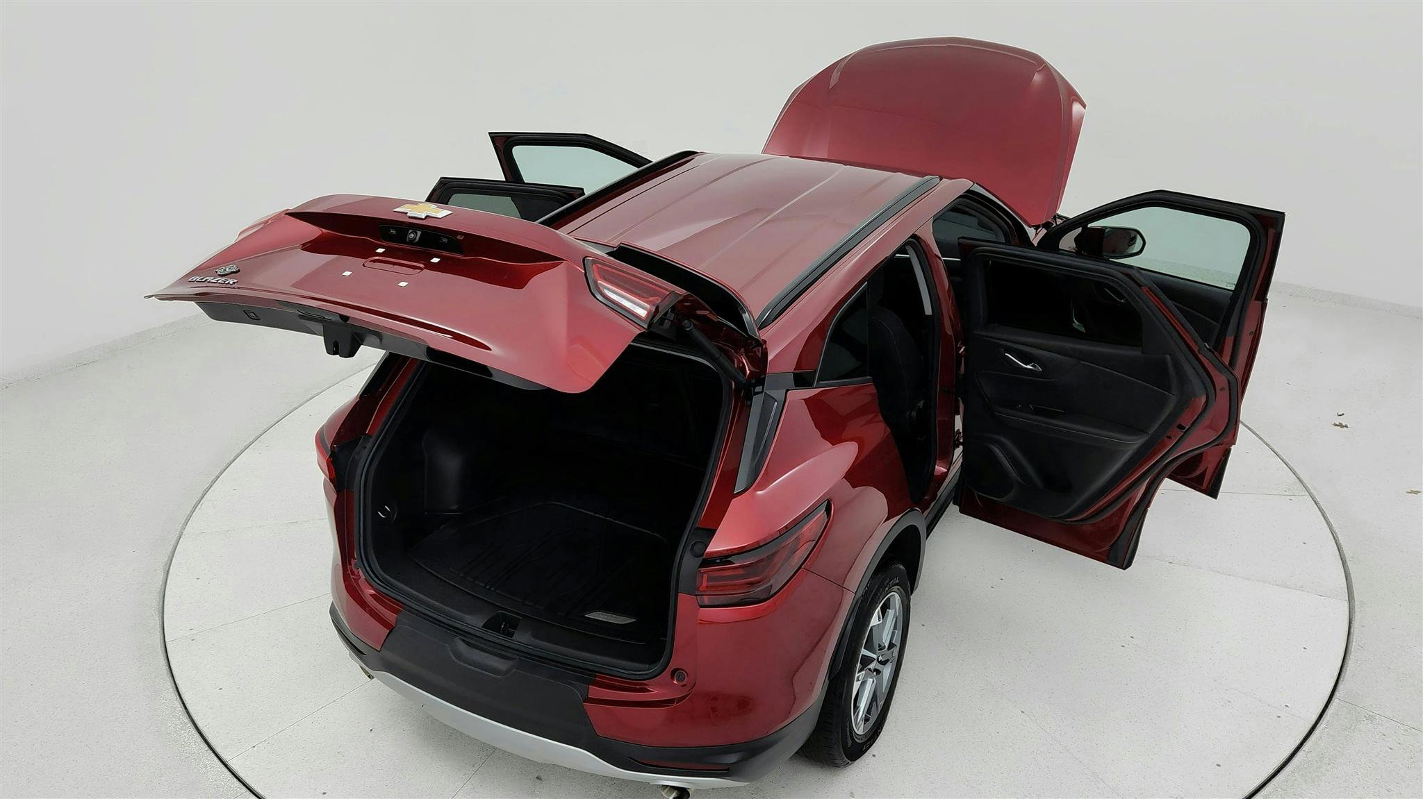 Used 2024 Chevrolet Blazer LT w/ Convenience Package FWD image 23