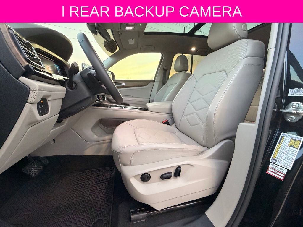 Used 2024 Volkswagen Atlas SE image 16