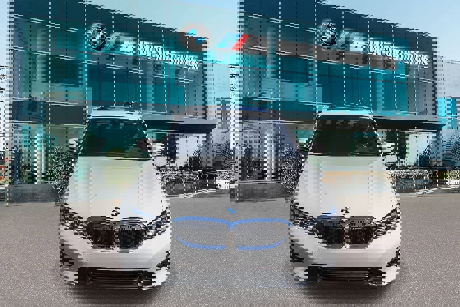 Used 2020 BMW 330i Sedan image 2