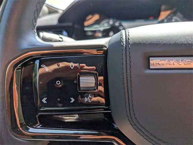 Used 2024 Land Rover Range Rover Velar Dynamic SE image 19