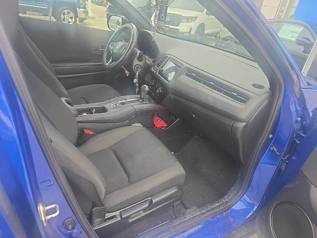 Used 2019 Honda HR-V Sport image 16