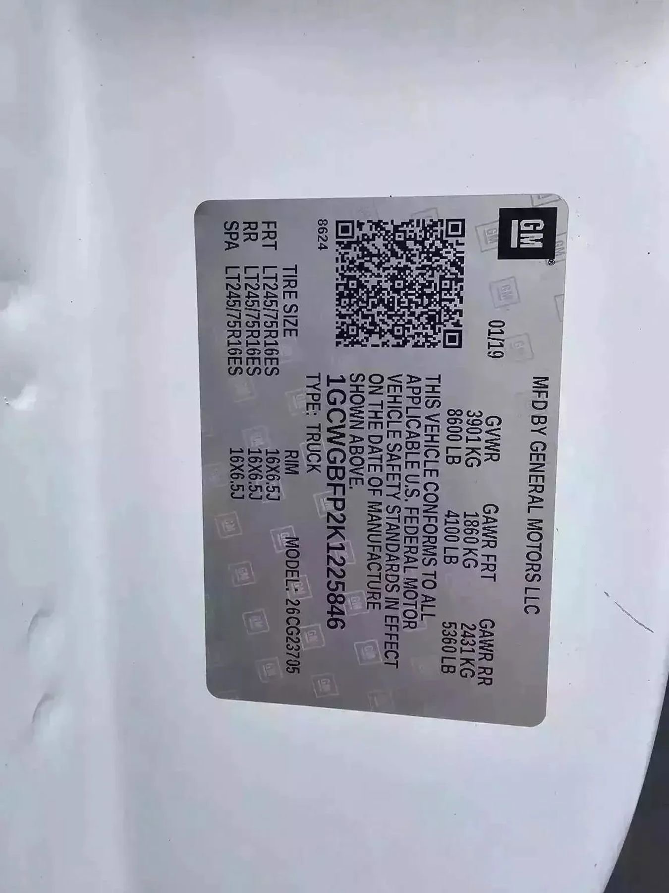 Used 2019 Chevrolet Express 2500 Extended w/ Driver Convenience Package image 27