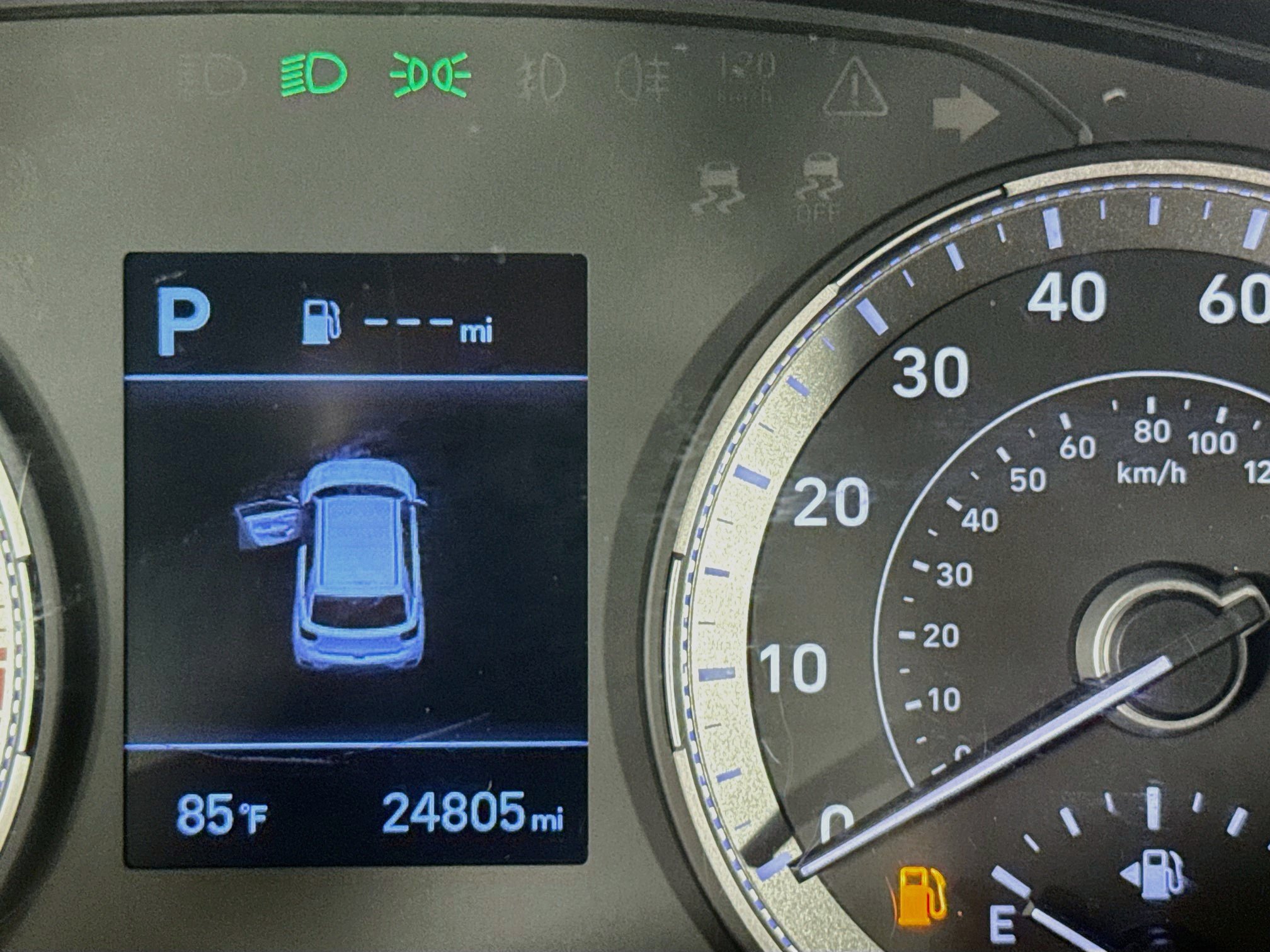 Used 2021 Hyundai Venue SEL FWD image 14