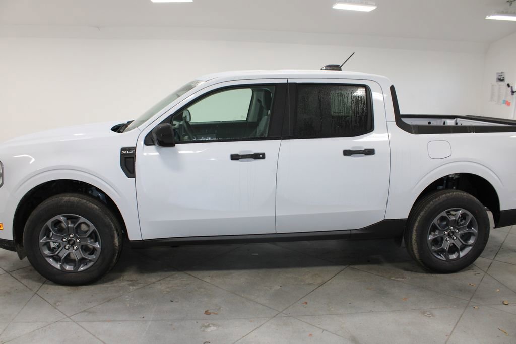 New 2025 Ford Maverick XLT w/ XLT Luxury Package image 5